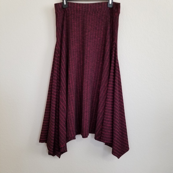 GAP Dresses & Skirts - NWOT Gap Maroon Ribbed Midi Skirt Medium